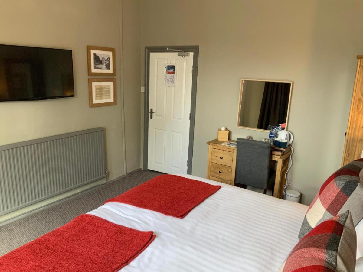 The Sun Inn Troutbeck Bridge Room photo