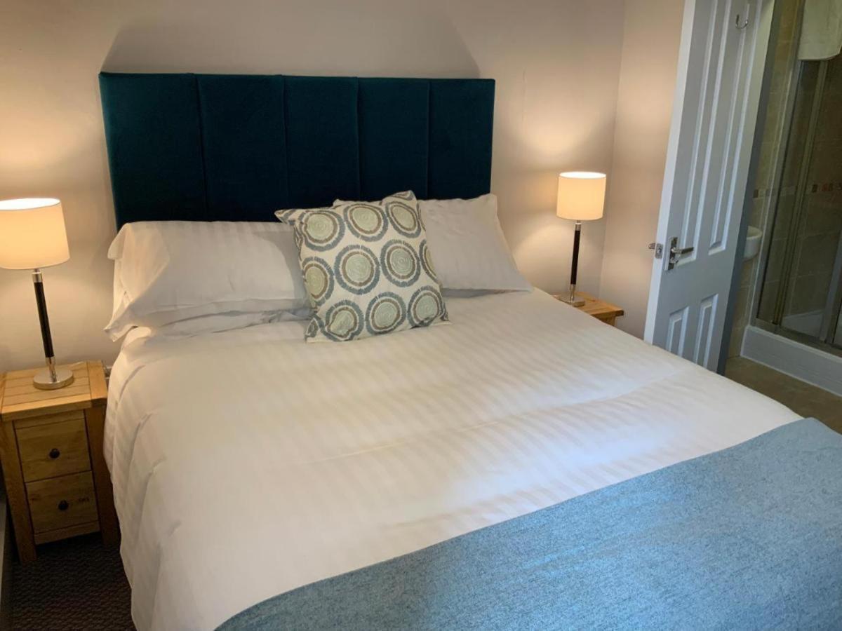 The Sun Inn Troutbeck Bridge Room photo