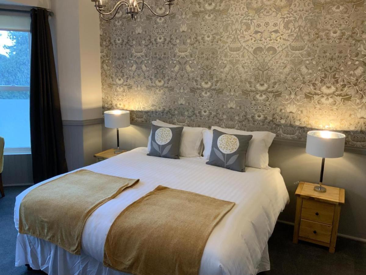 The Sun Inn Troutbeck Bridge Room photo